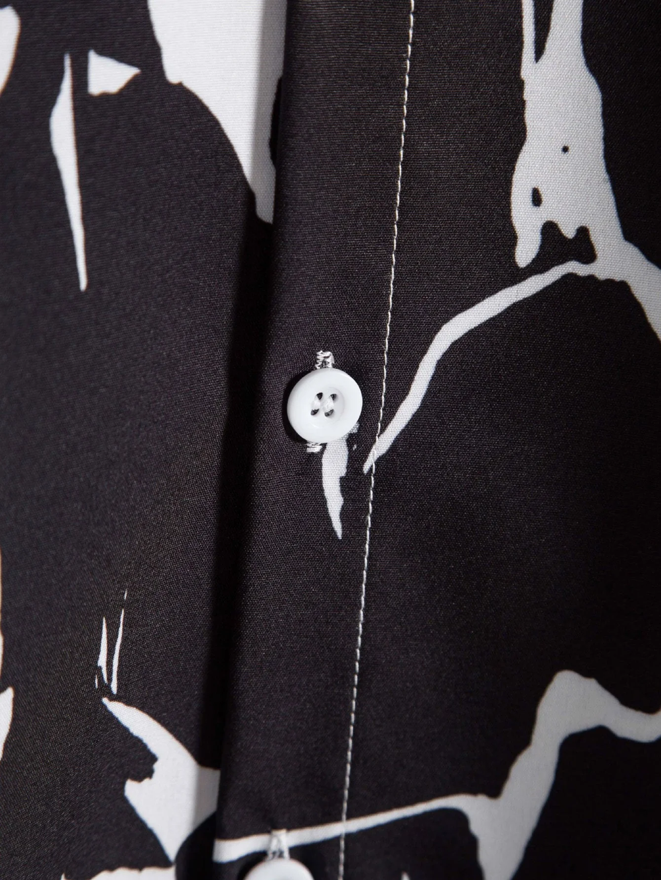 Agapito® | Abstract Print Shirt - Image 4