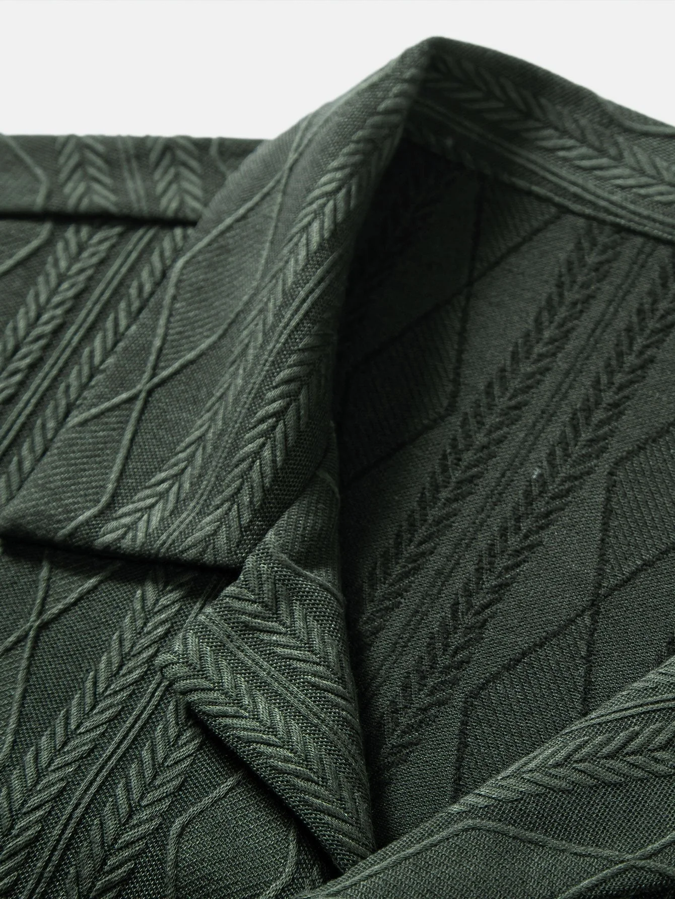 Albrecht® | Knitted Geometric Rhombus Jacquard Cuban Shirt - Image 7