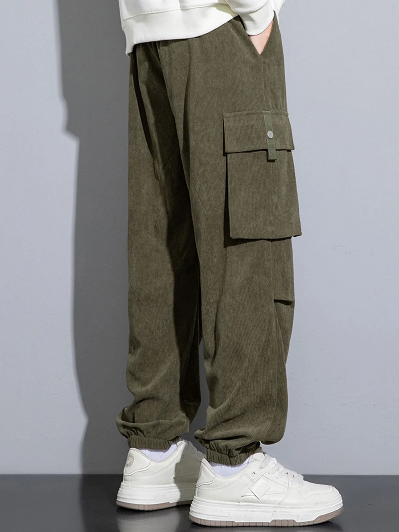 Amós® | Corduroy Cargo Jogging Pants - Image 4