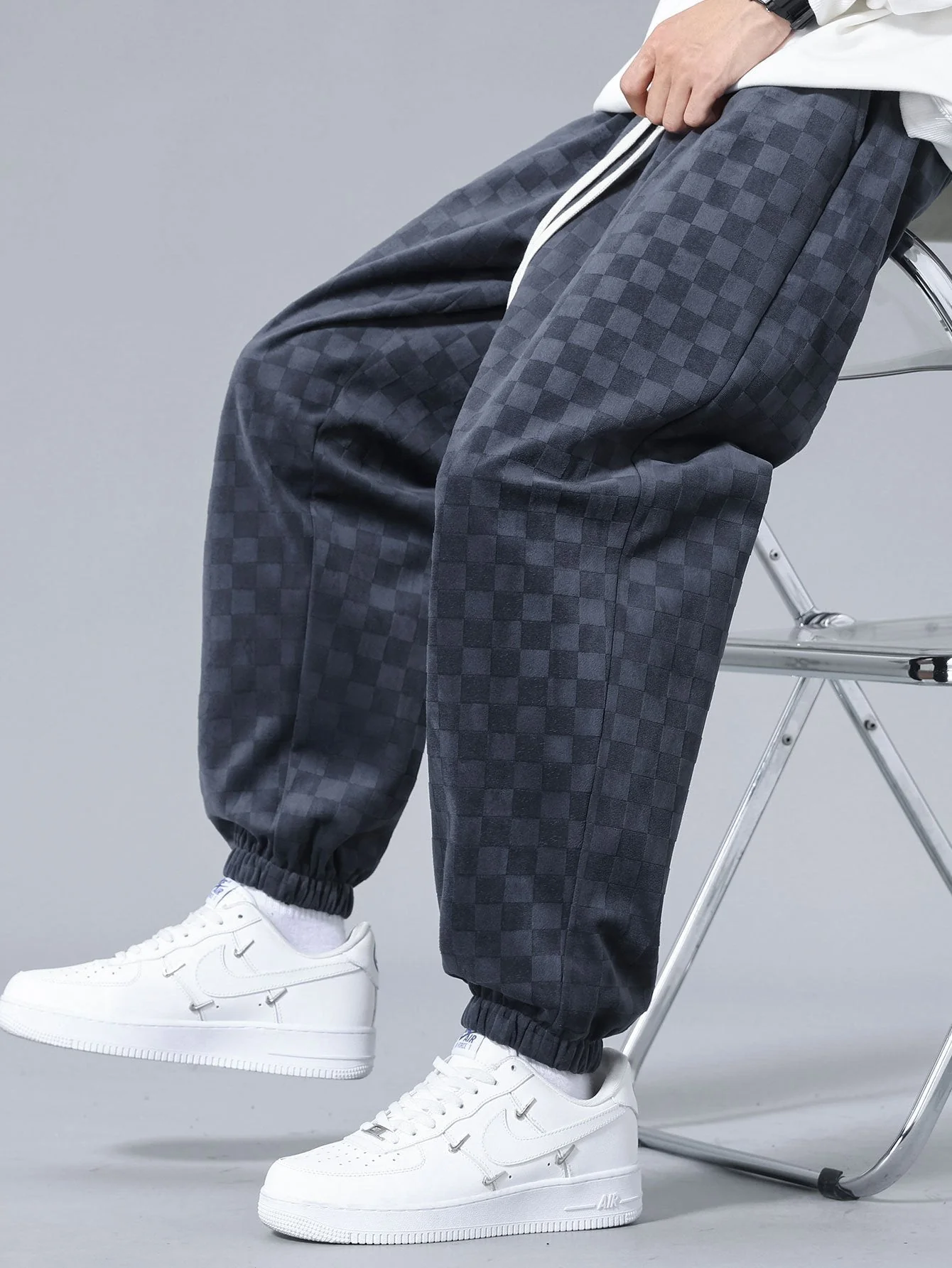 Baasan® | Checkerboard Jogging Pants - Image 3