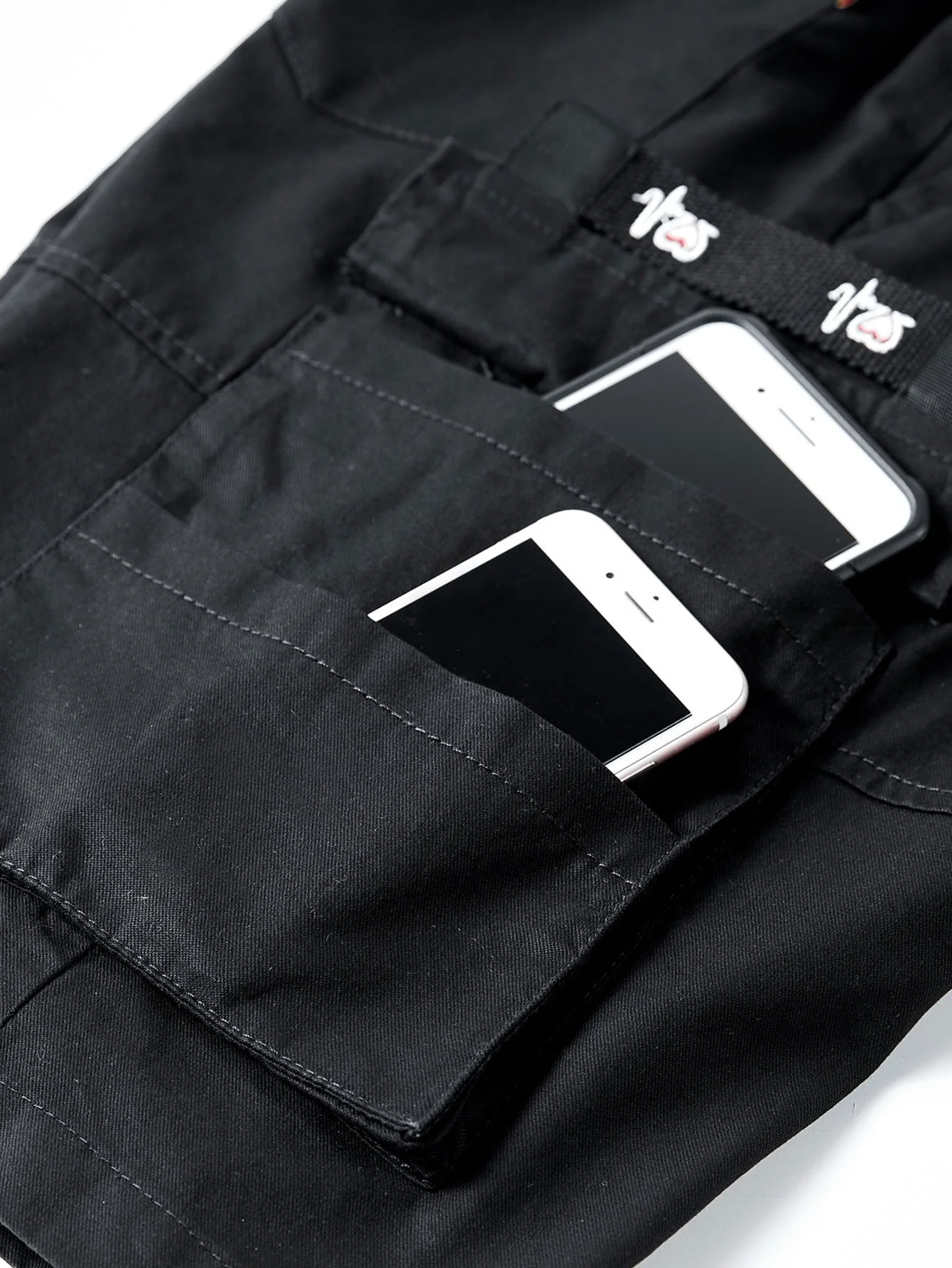 Baillie® | Drawstring Chino Cargo Shorts - Image 13