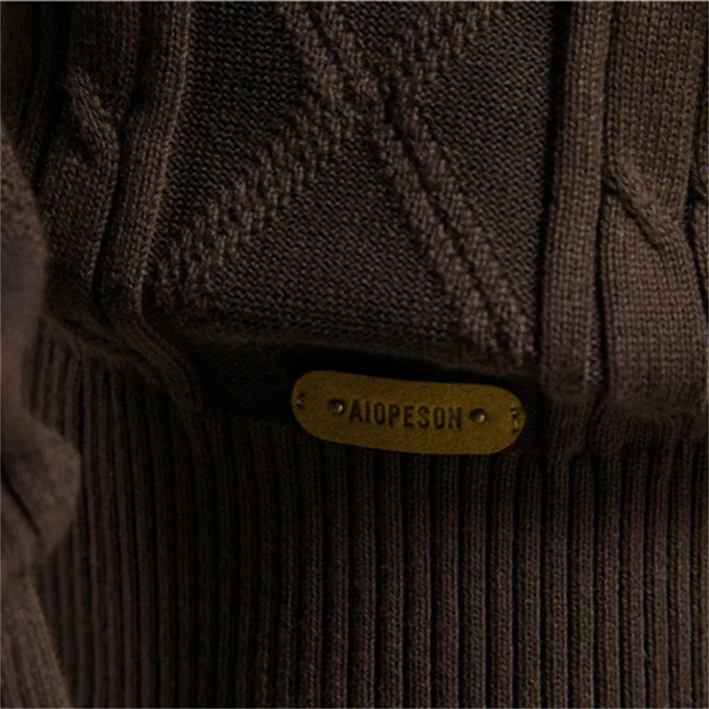 Caspar | Men's Cardigan with Button Closure - Image 5