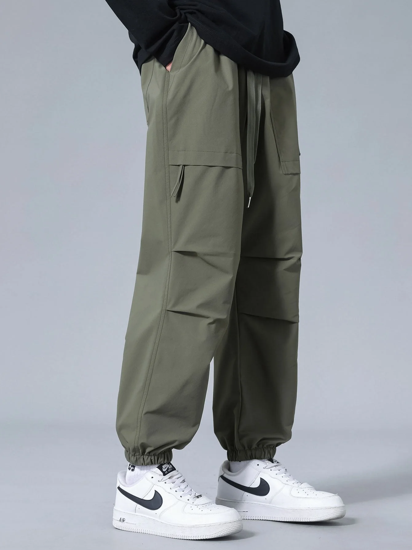 Chuck® | Drawstring Jogging Pants - Image 3