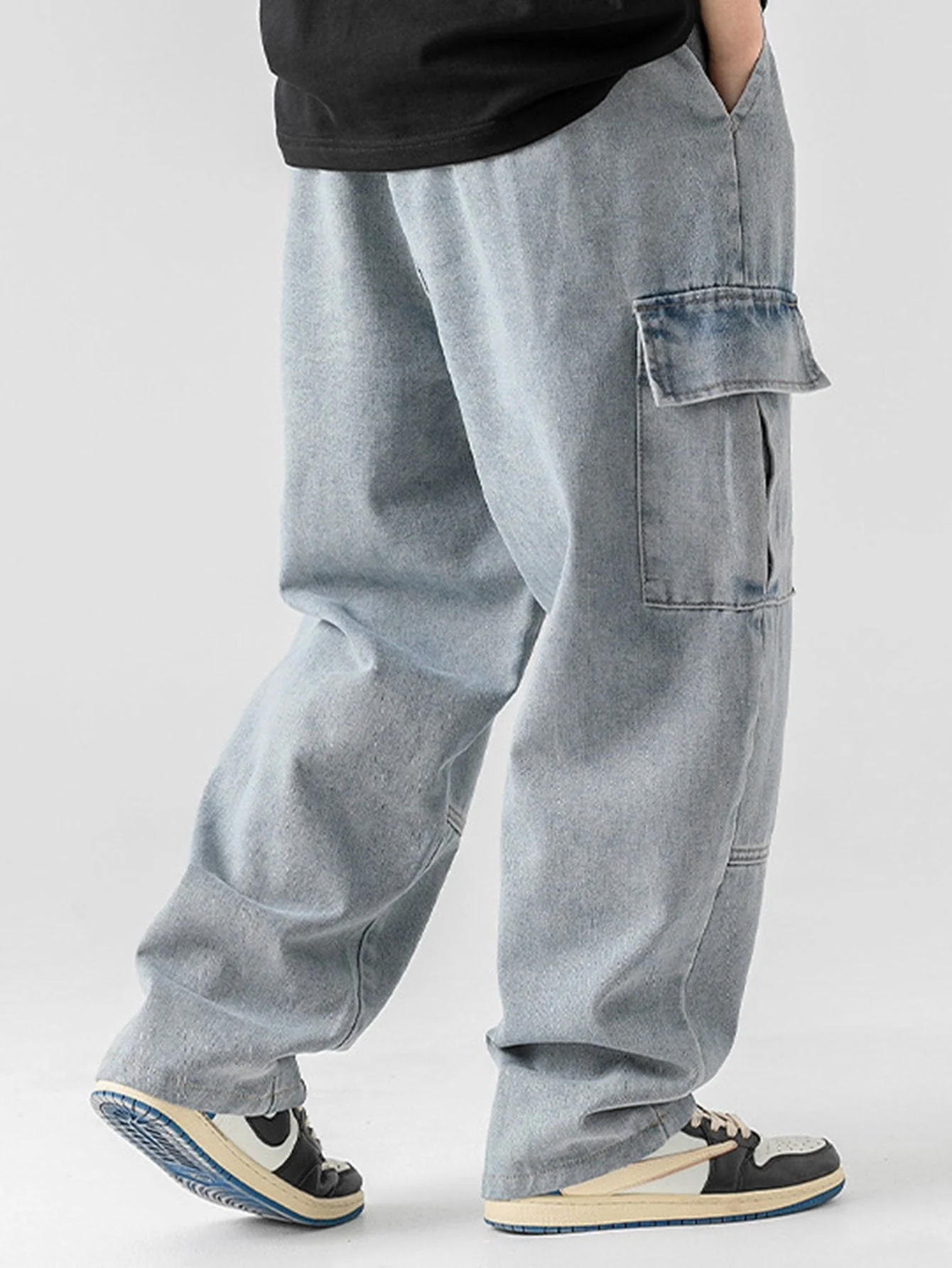 Enoc® | Elastic Waist Relax Fit Straight Leg Cargo Jeans - Image 4