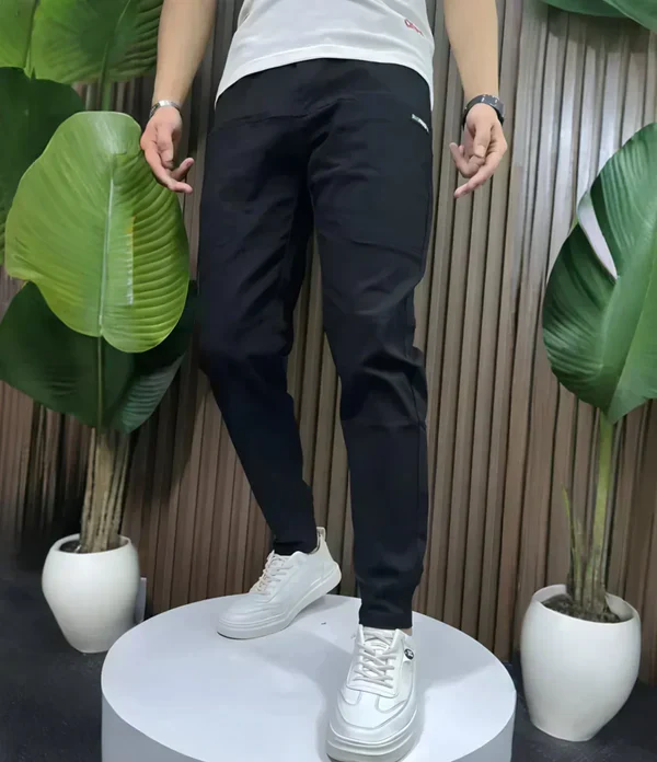Finn | Stylish Cargo Pants - Image 4