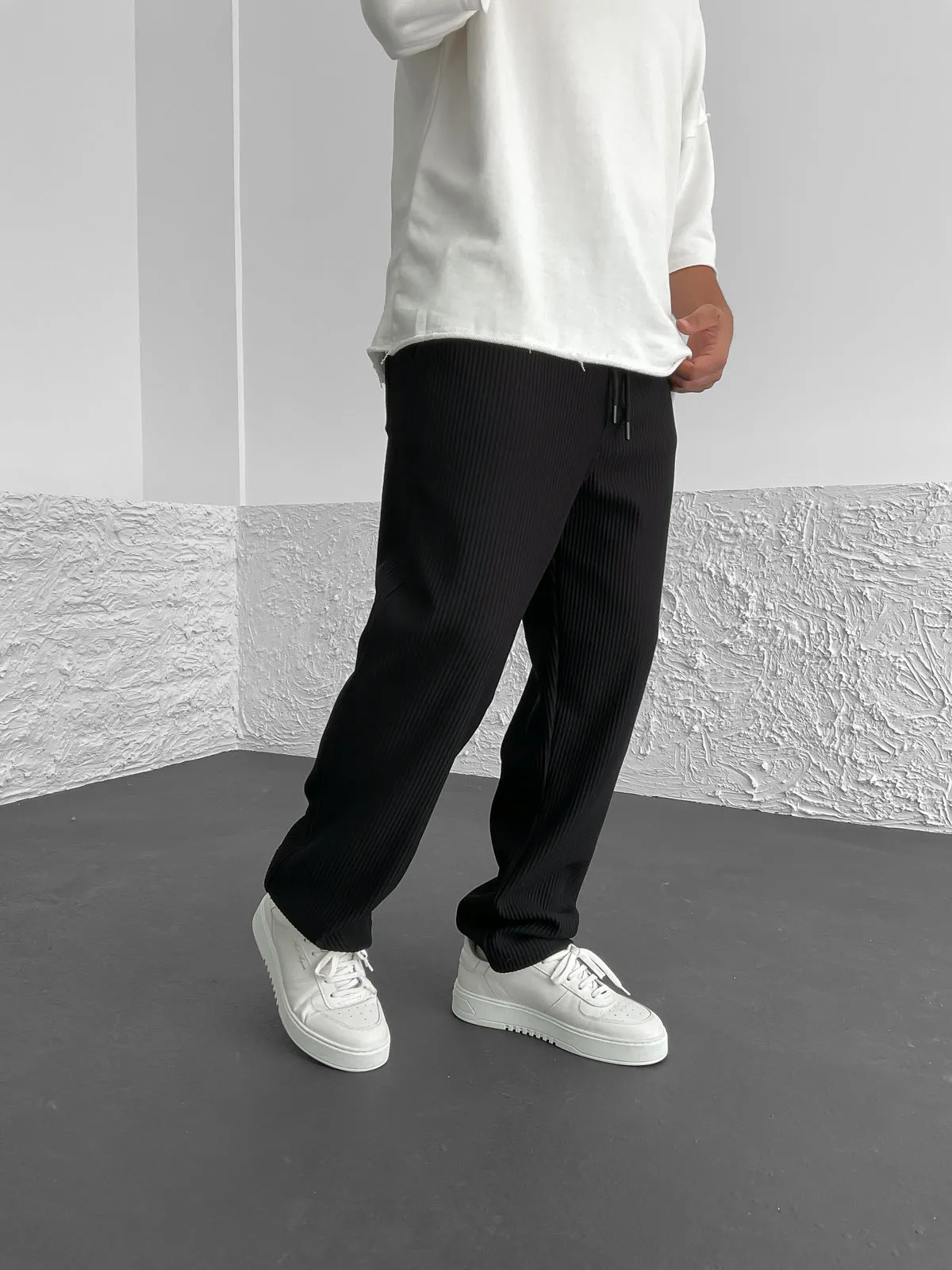Huberto® | The Modern Ribbed Pants - Image 4