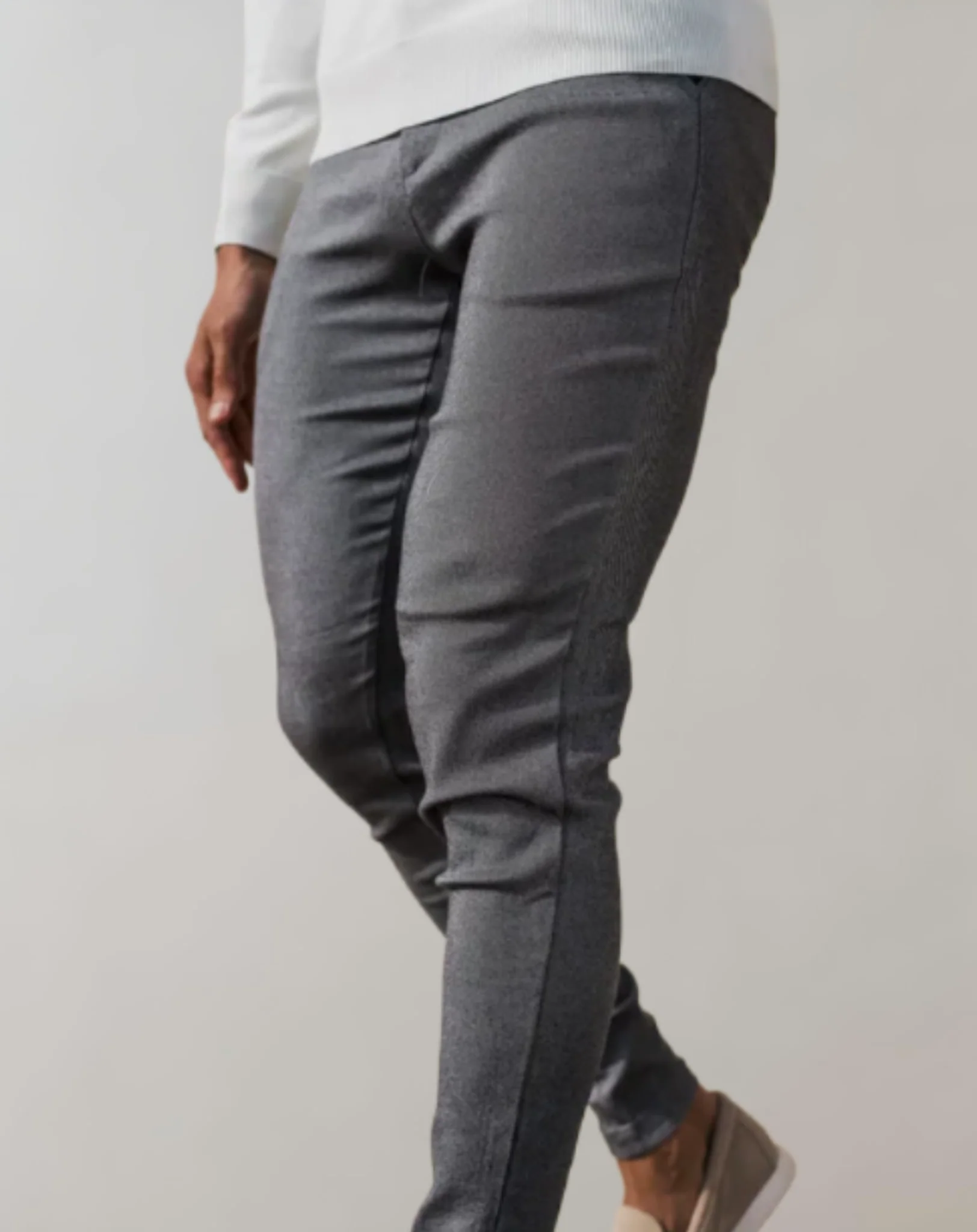 Iván® | Simple And Stylish   Pants - Image 7