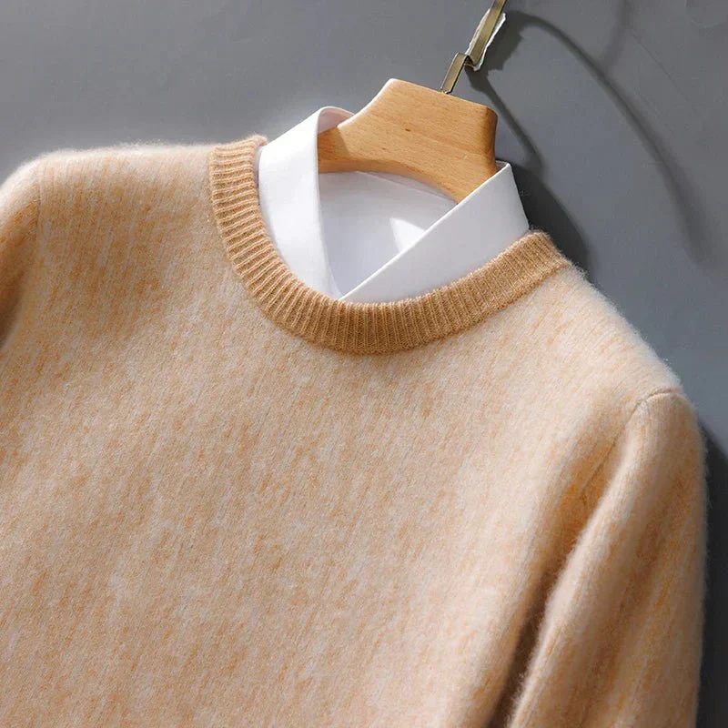 Jude | Traudel – Cashmere sweater with classic round neck - Image 4