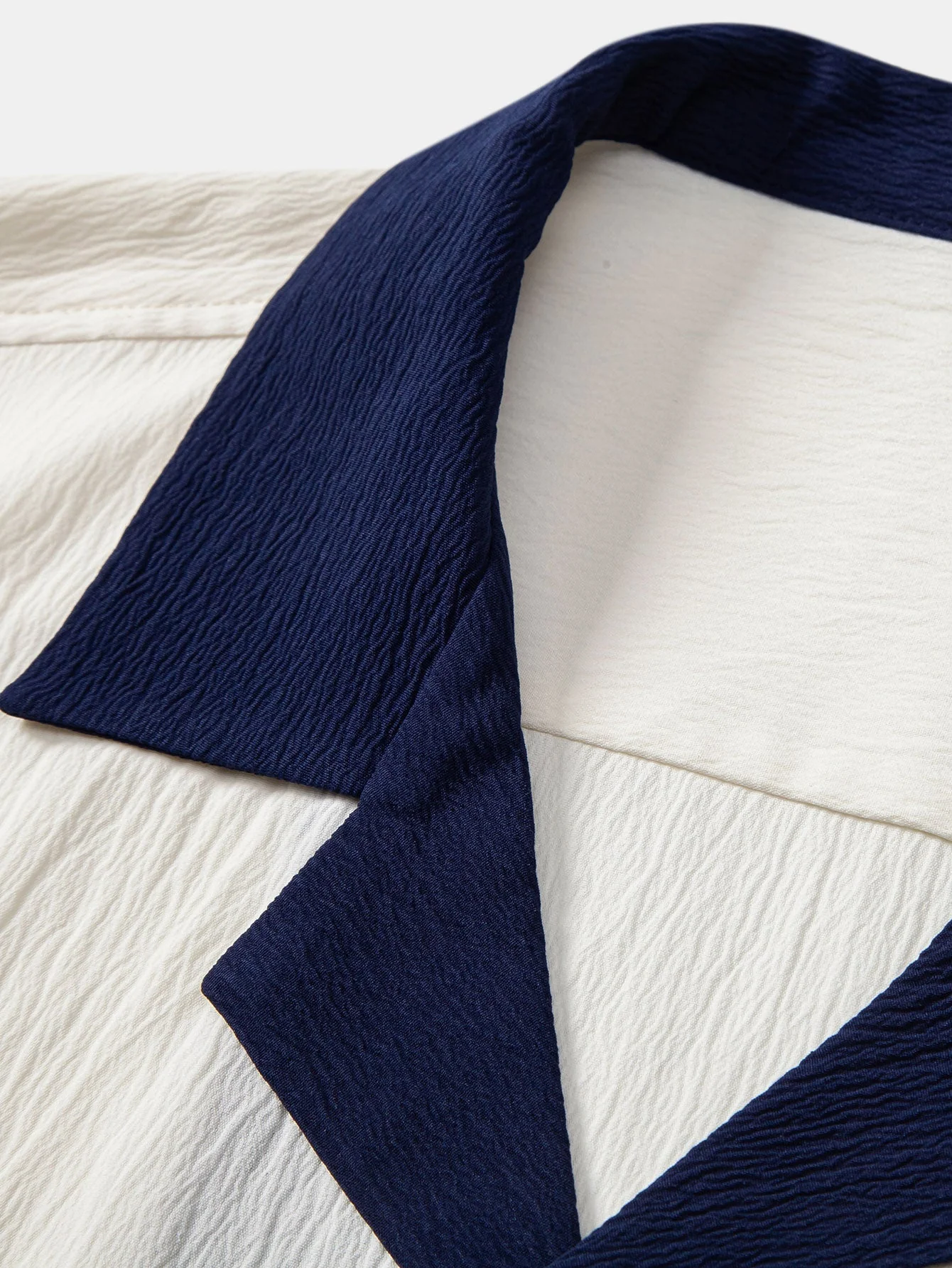 Julián® | Textured Contrast Cuban Shirt - Image 7