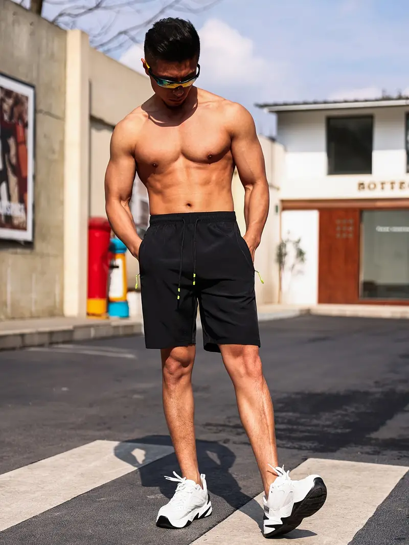 Máximo® | Breathable Shorts With Zipper Pockets - Image 6
