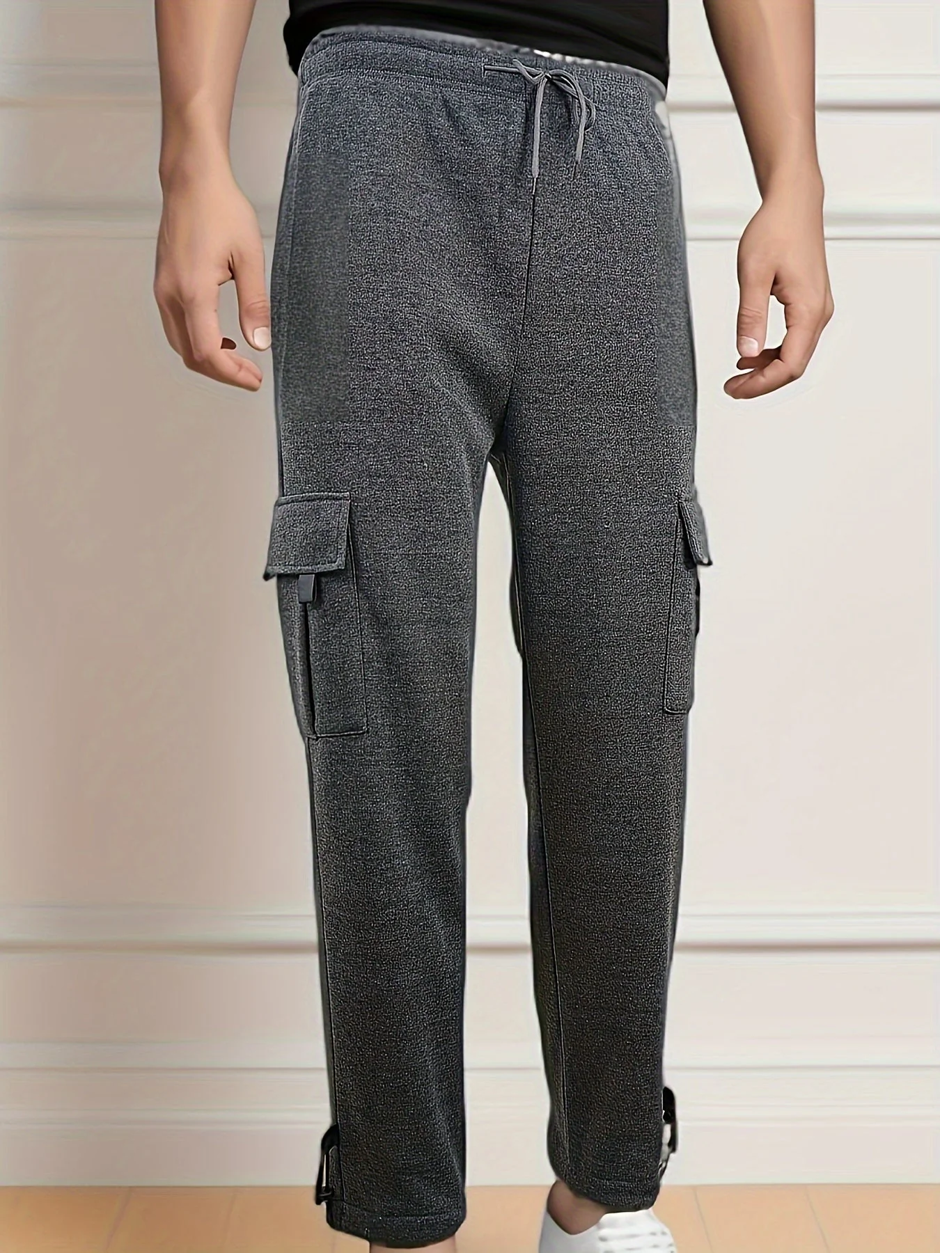 Olindo® | The Cargo Turned Into Sweatpants - Image 2