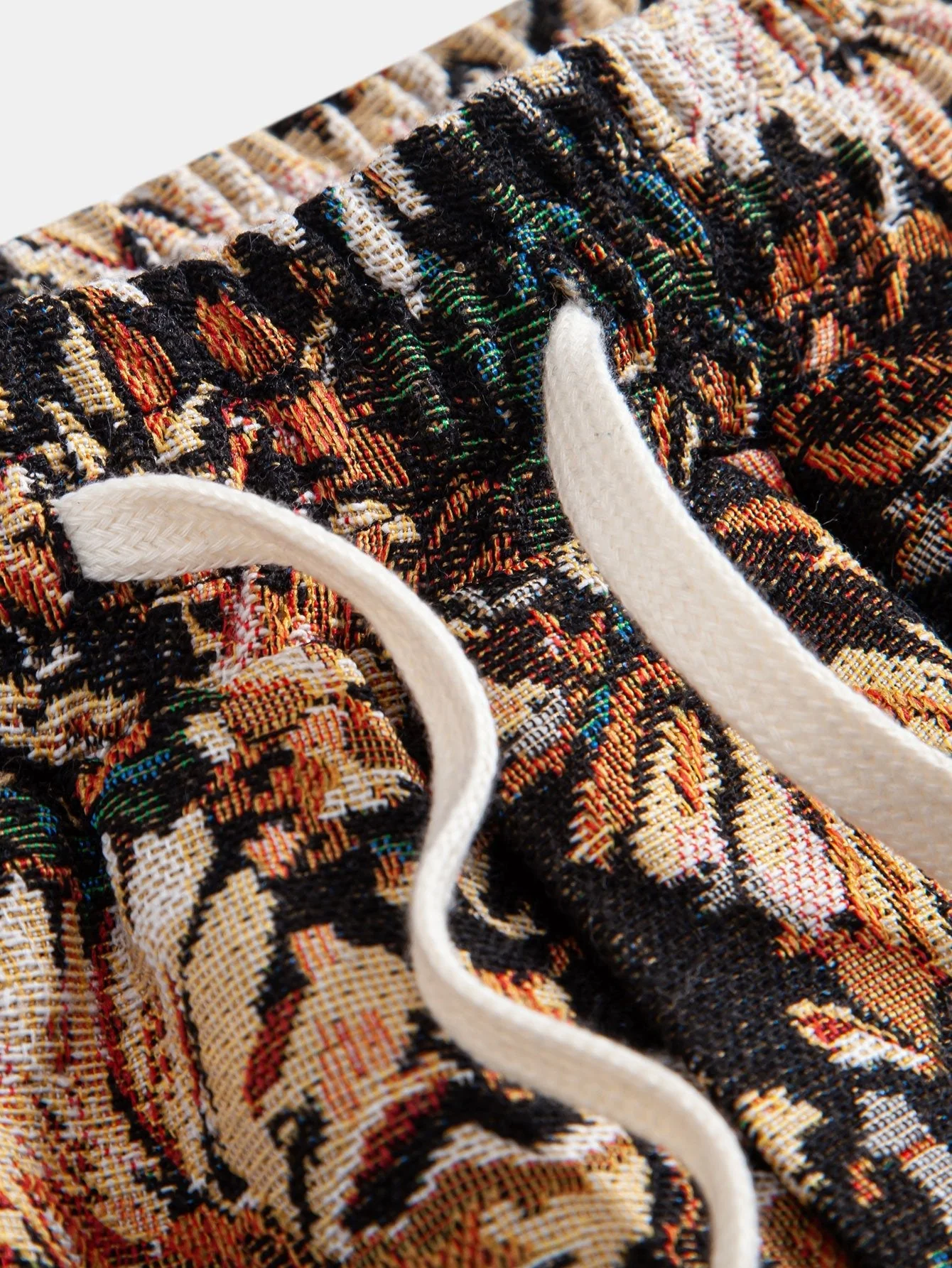 Tiburcio® | Painted Floral Jacquard Shorts - Image 7